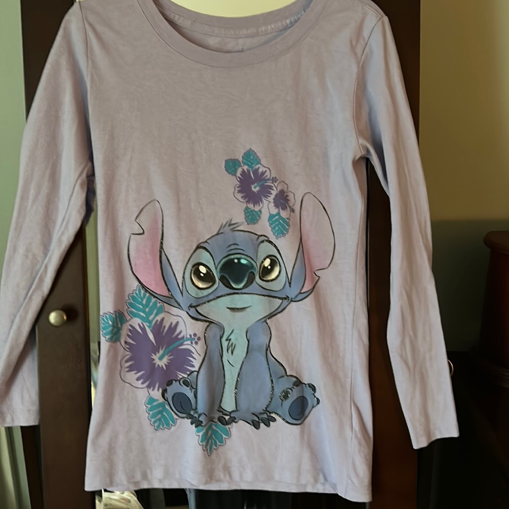 Disney stitch long sleeve top